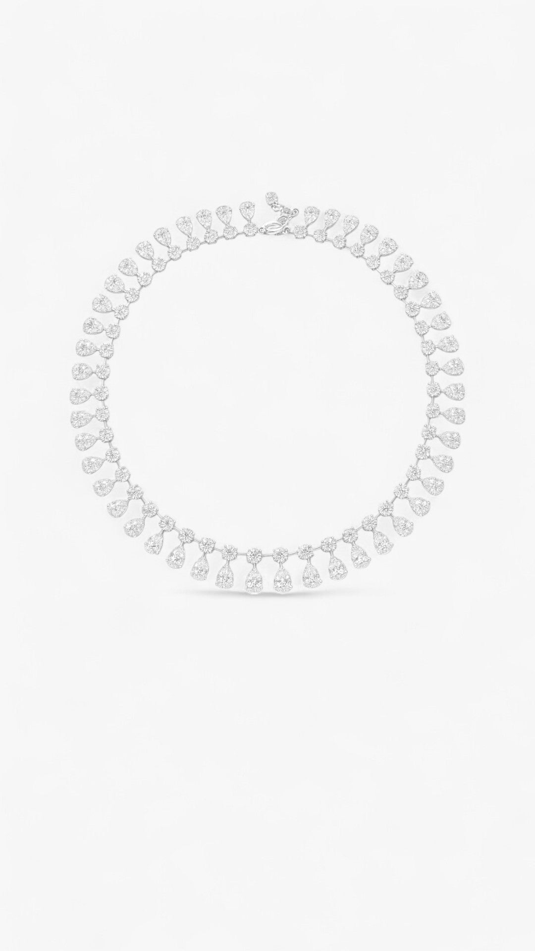 Eclat Noir Necklace