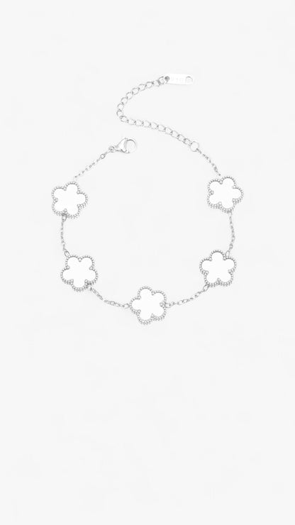 Divine Clover Bracelet