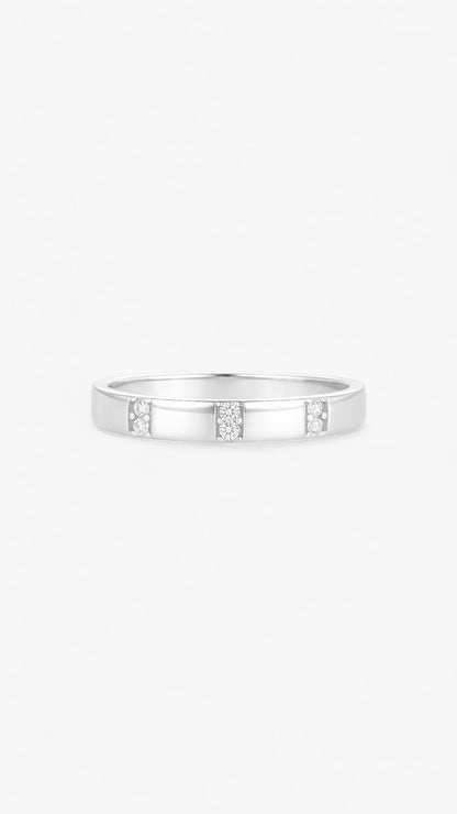 Whispering Diamonds Ring
