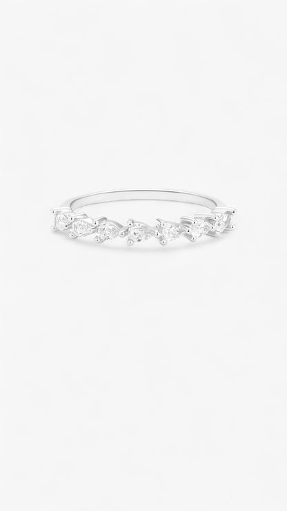 Cosmic Horizon Ring