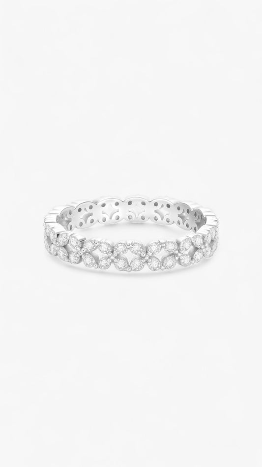 Star Cluster Ring