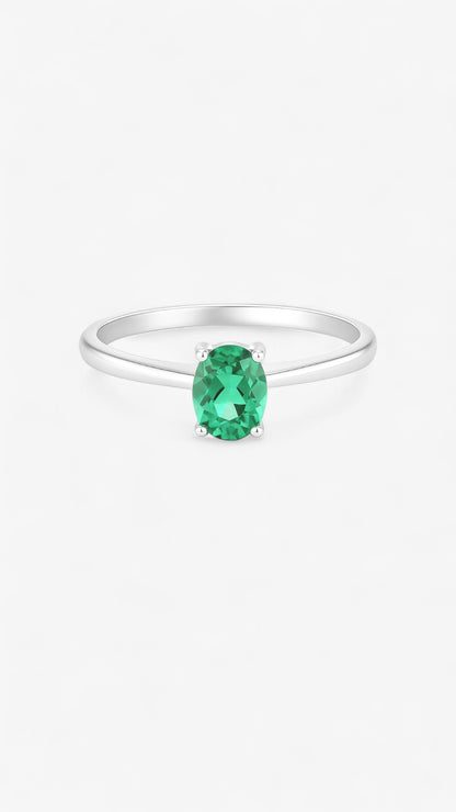 Lush Emerald Ring