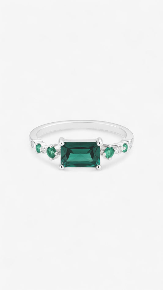 Anillo de jade encantado