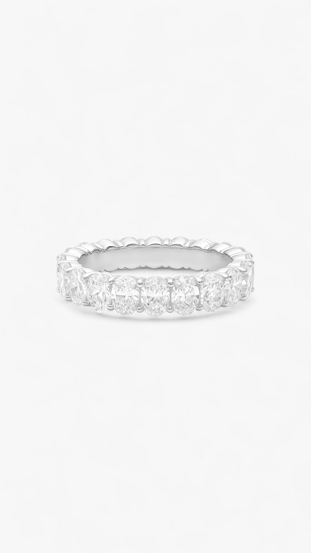 Anillo de piedra lunar con órbita
