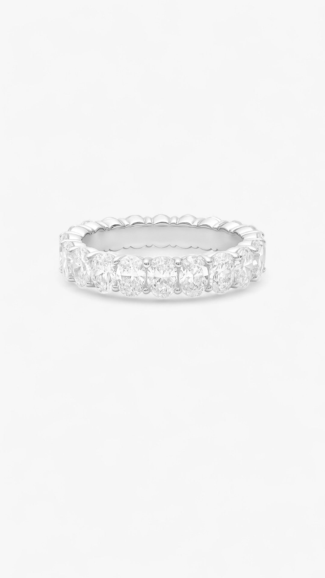 Anillo de piedra lunar con órbita
