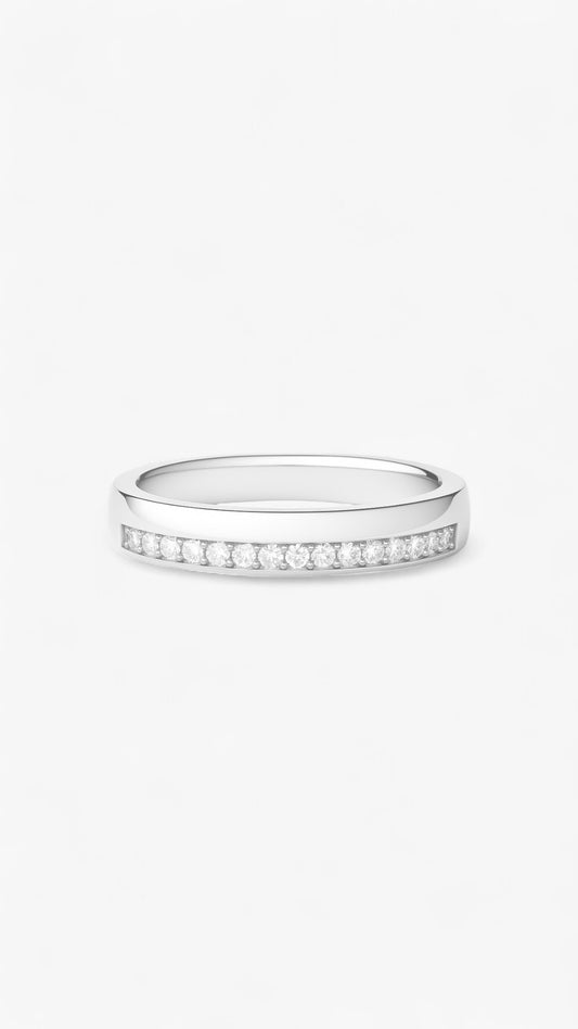 Anillo de plata sofisticado