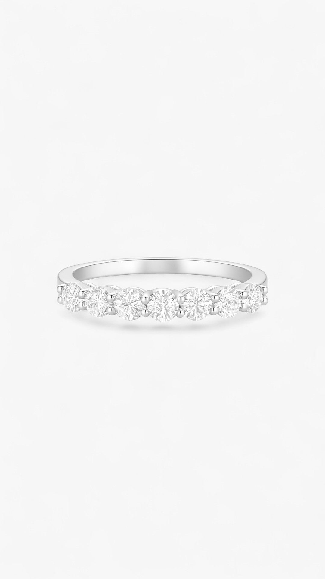 Anillo de cascada de cristal
