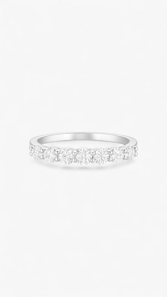 Anillo de cascada de cristal