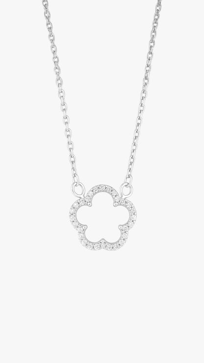Divine Clover Necklace
