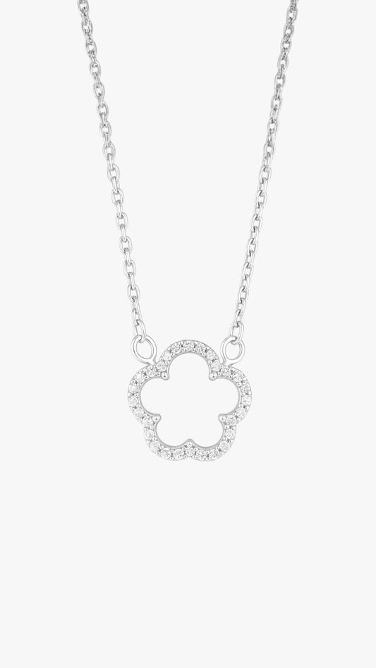 Divine Clover Necklace