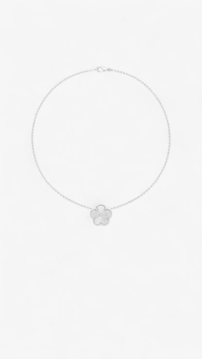 Luxury Clover Necklace