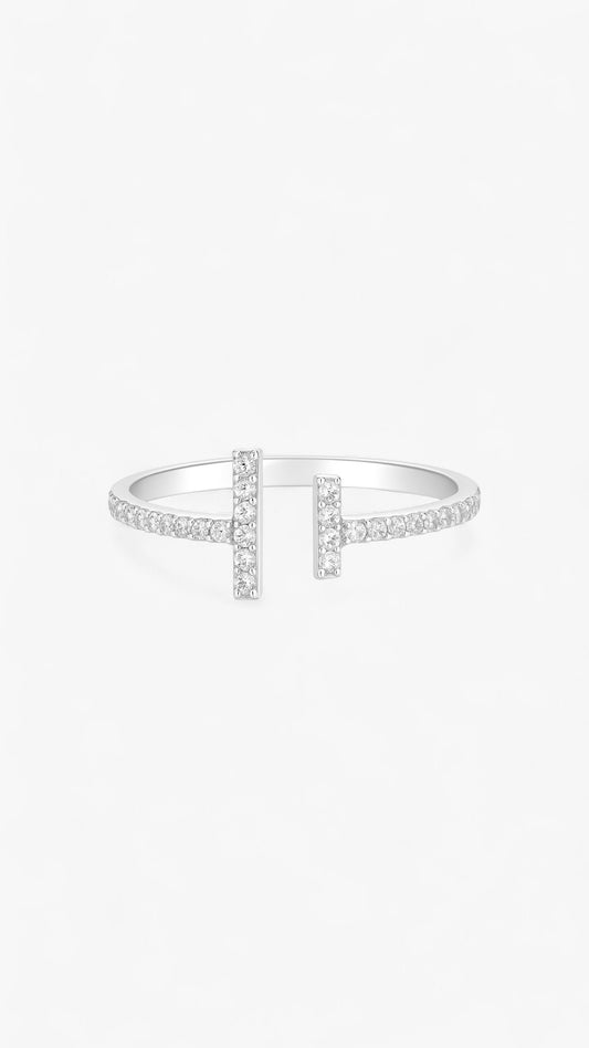 Queen’s Luster Ring