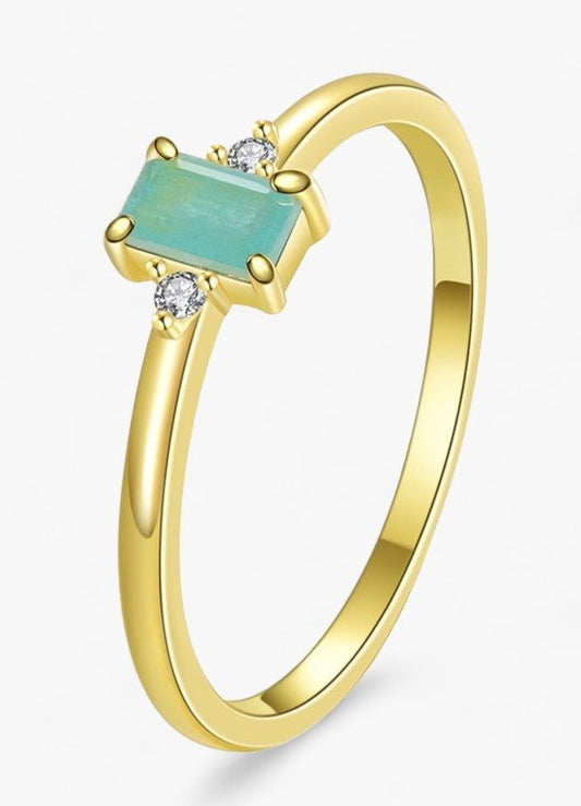 Serene Emerald Ring - Diamoray